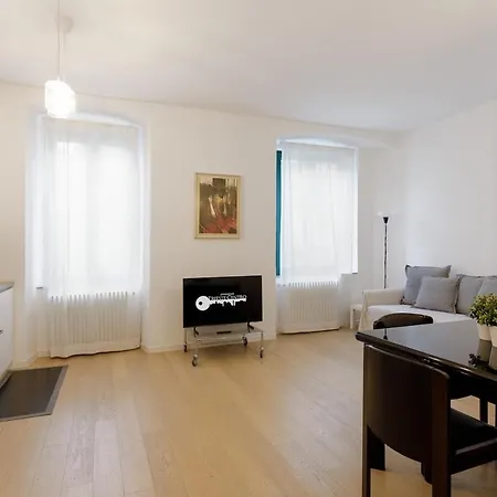 Centro I San Lazzaro 1 *